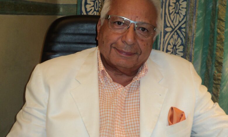 سعر كشف دكتور أحمد عكاشه 2025